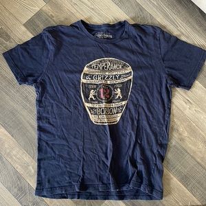 Lucky Brand Shirt. Medium. Runs a little small. Great condition. Medium.